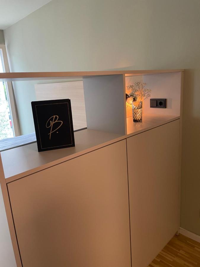 Con4rent Living - Businesszimmer nahe Messe Stuttgart Kirchheim unter Teck Exterior foto