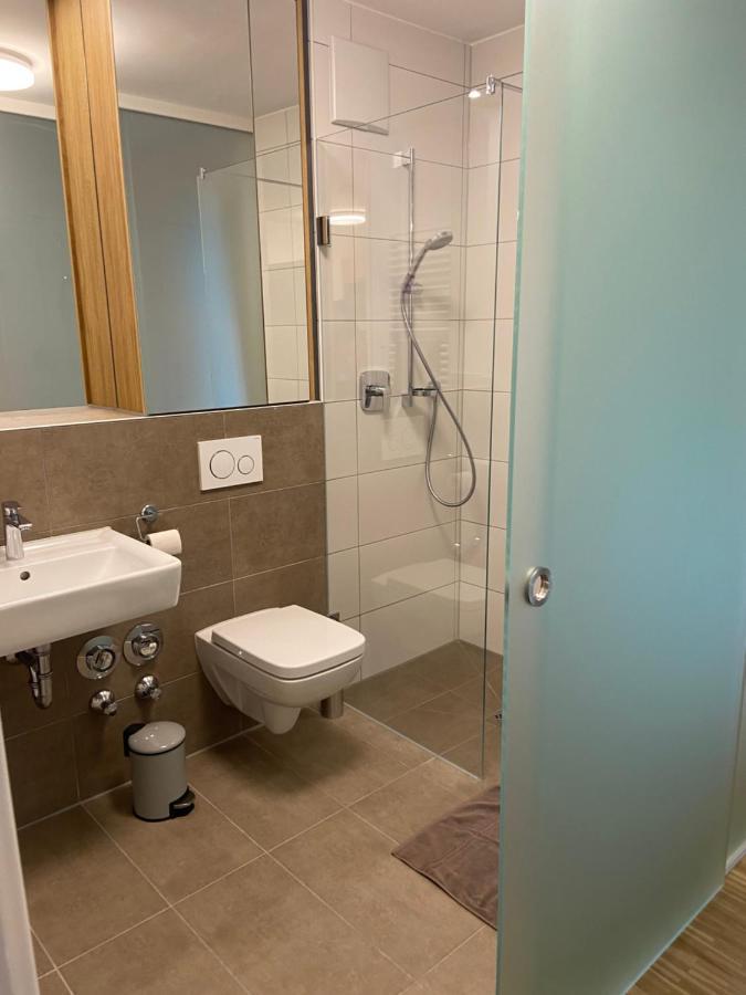Con4rent Living - Businesszimmer nahe Messe Stuttgart Kirchheim unter Teck Exterior foto