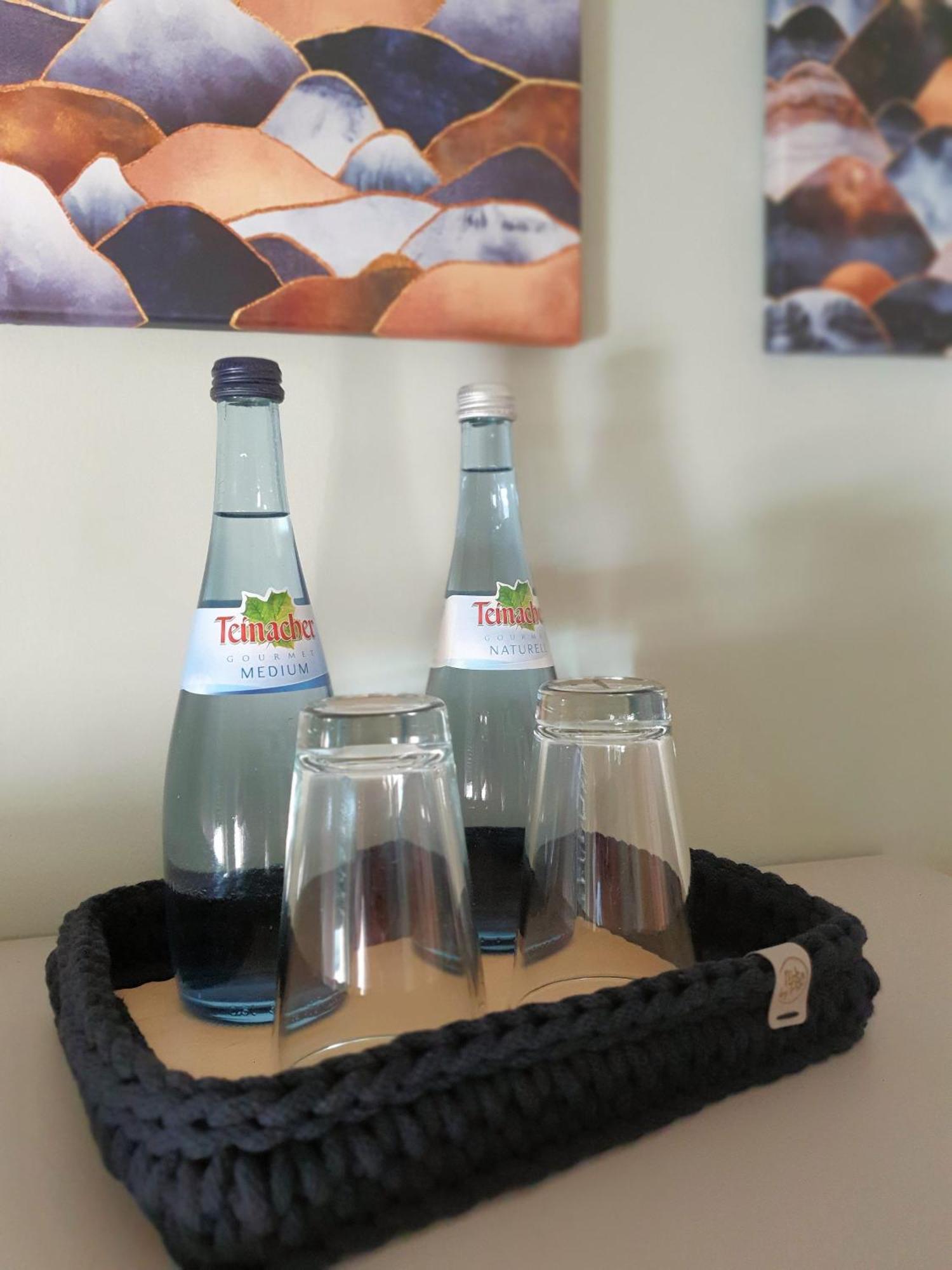 Con4rent Living - Businesszimmer nahe Messe Stuttgart Kirchheim unter Teck Exterior foto